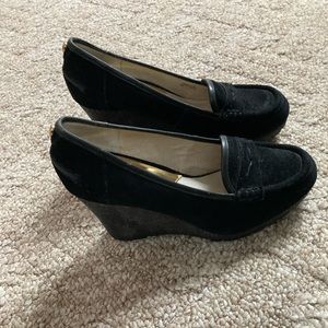 MK black shoes
